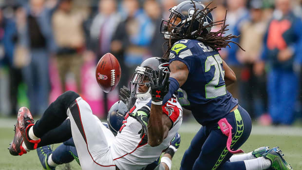 falcons-seahawks-julio-jones-richard-sherman-pass-interference.jpg